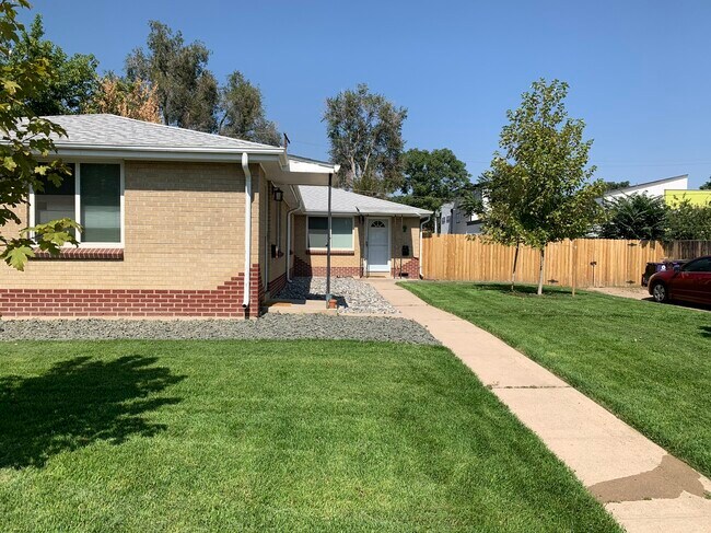 Exterior - 2819 W 3rd Ave