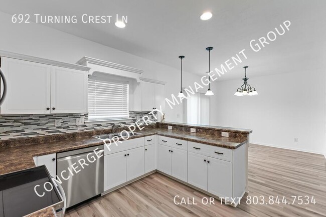 Building Photo - 692 Turning Crest Ln