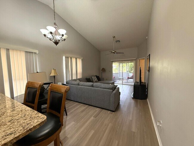 Building Photo - 12718 Westhampton Cir