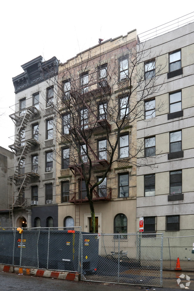 Primary Photo - 414 West 49th Street