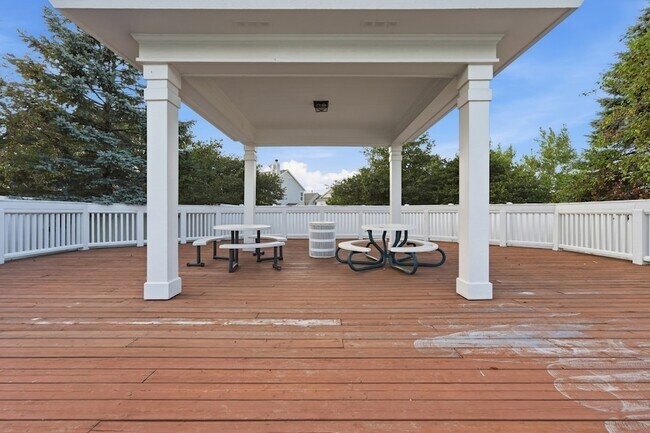 Building Photo - 3133 Falling Waters Ln