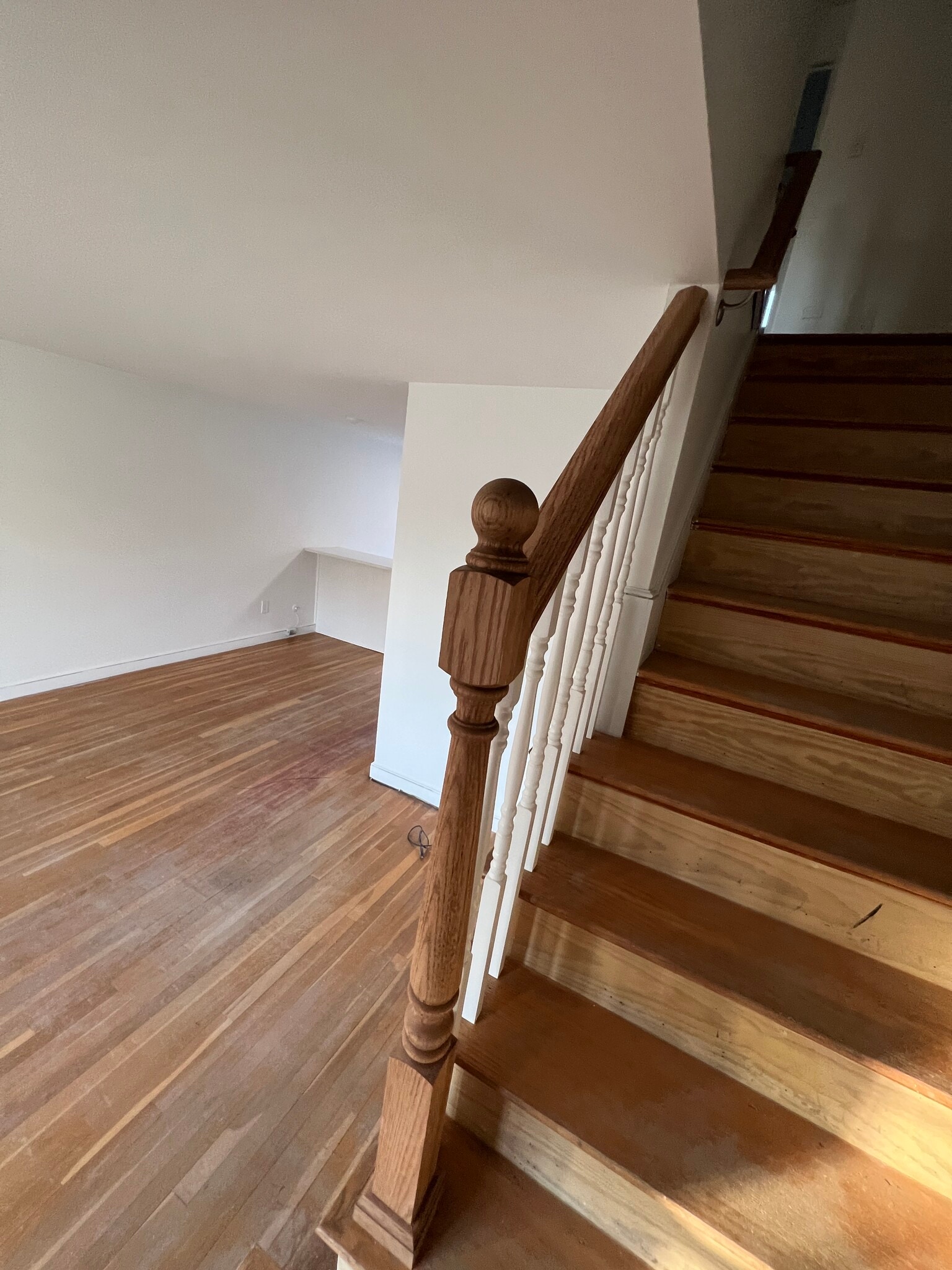 Building Photo - 80 Pond St