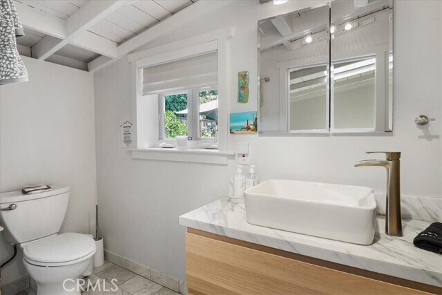 Building Photo - 1511 Bluebird Canyon Dr