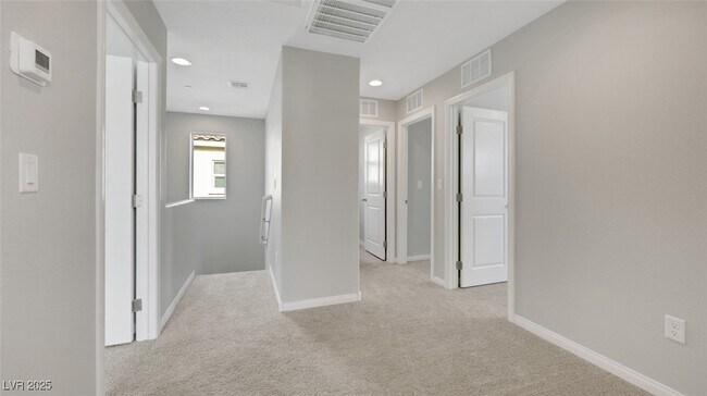 Building Photo - 404 Grand Toccata St