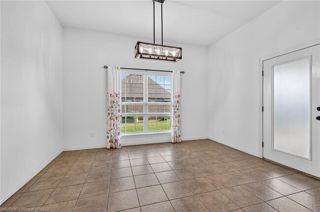 Building Photo - 3725 Colfax Way