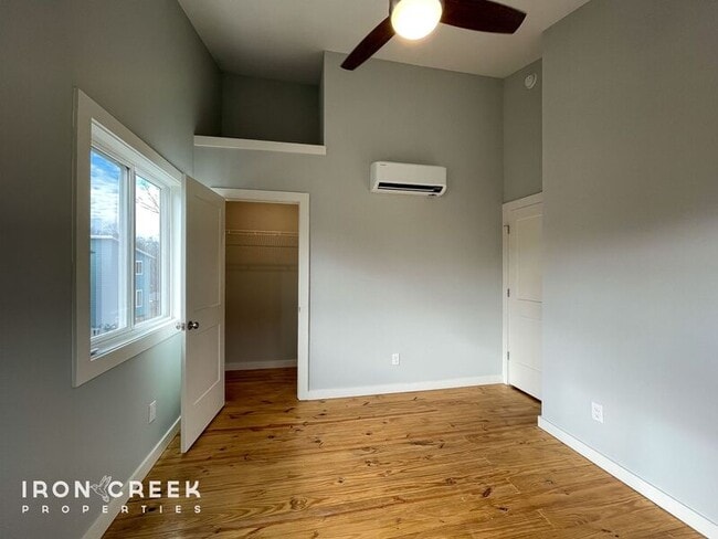 Building Photo - 79 E Cascade St