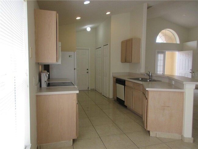Building Photo - 2057 Shannon Lakes Blvd