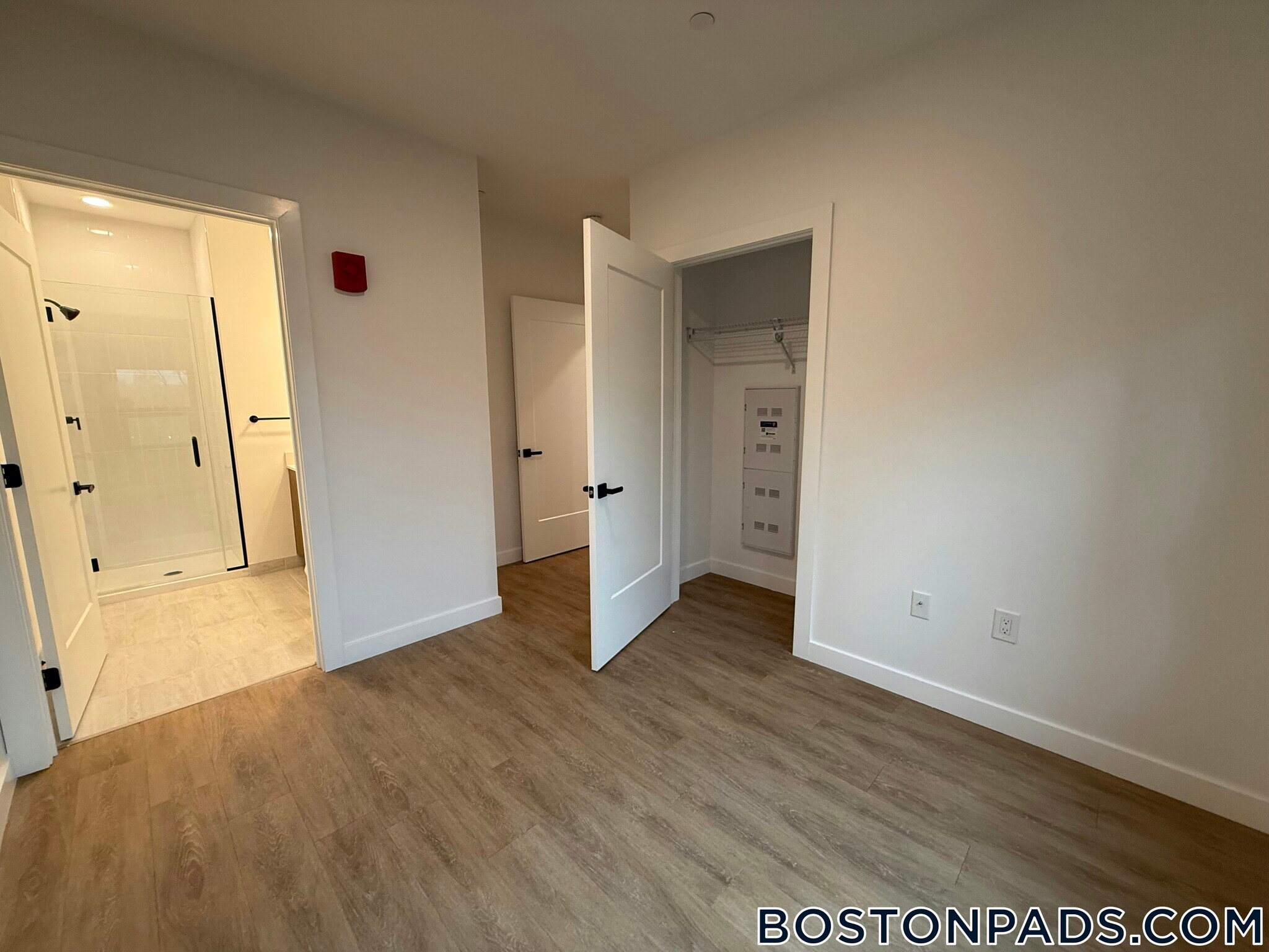 Building Photo - 199 Gardner St