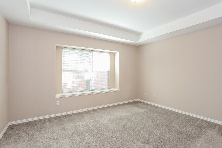 Building Photo - 863 Sonora Ln