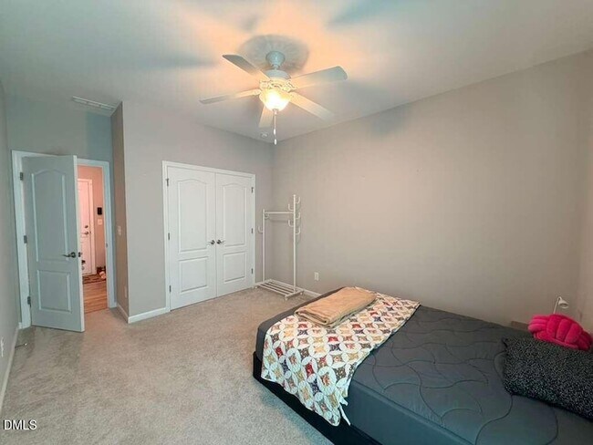Building Photo - 2525 Elm Grant Dr