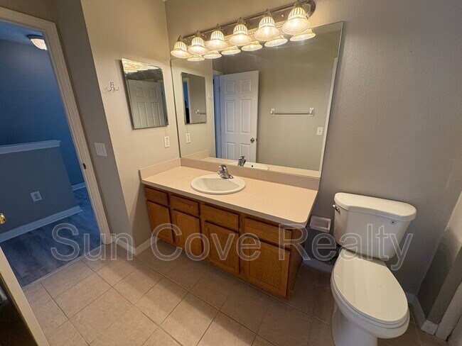 Building Photo - 11022 Black Swan Ct