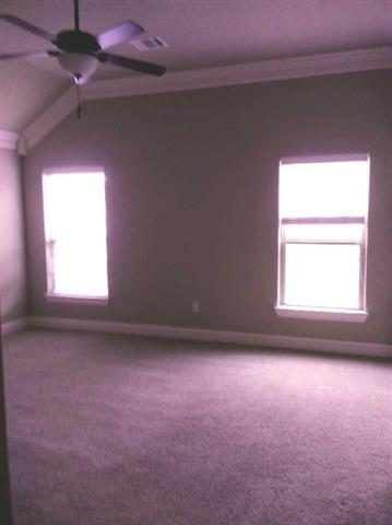 Building Photo - 237 Jacinth Ln
