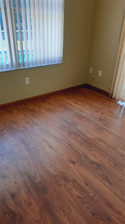 Building Photo - 58 Burning Bush Dr