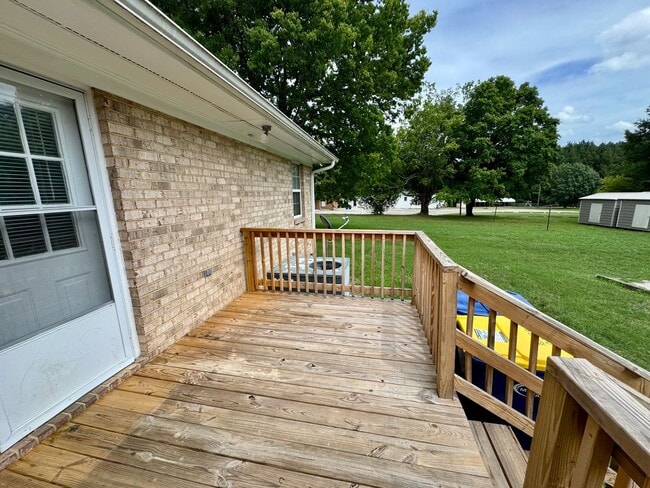 Building Photo - Location, Community, & Quality Living. It Starts Here in this 2 Bedroom Duplex!