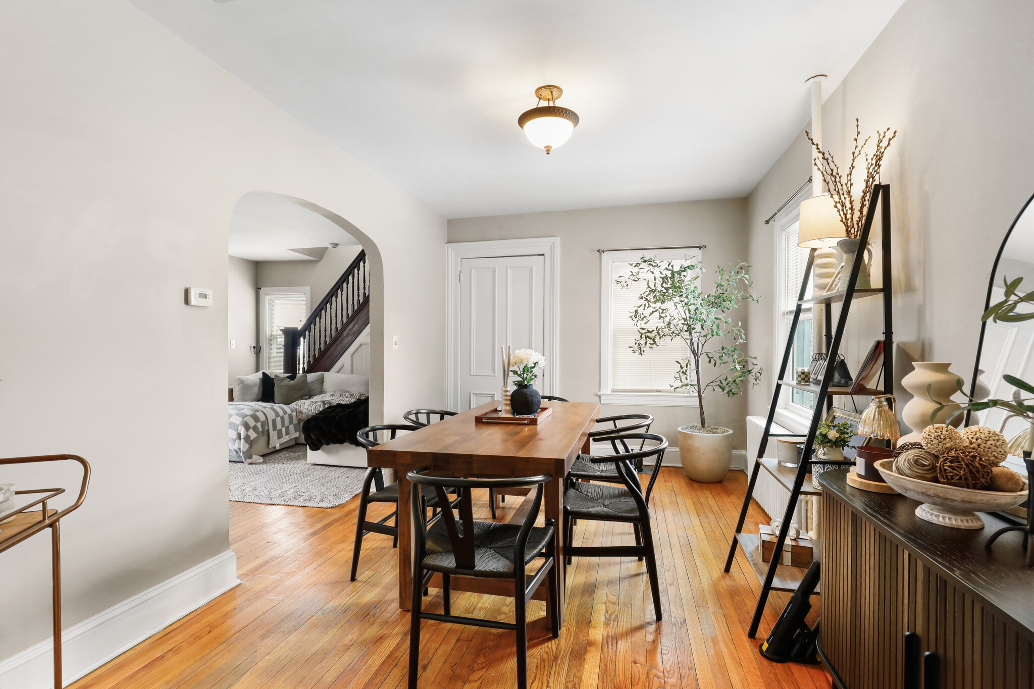 Building Photo - 37 Waverly Pl