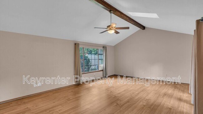 Building Photo - 2321 W Louisville St