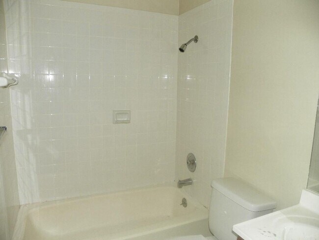 Building Photo - 4402 Limewood Ct
