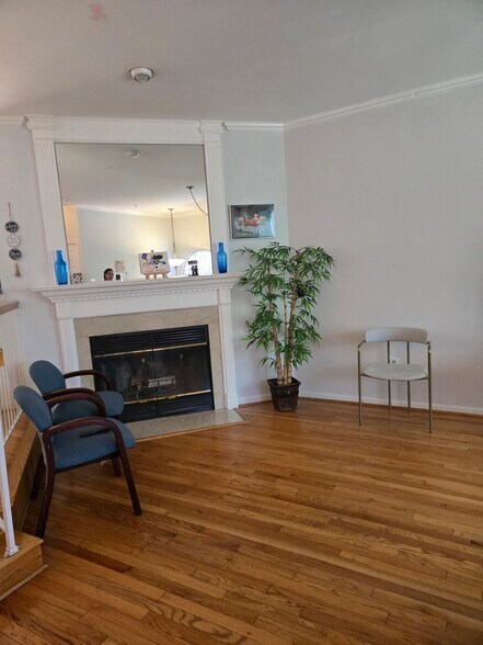 Building Photo - 14040 Jump Dr