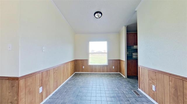 Building Photo - 1106 Spring Flower Dr