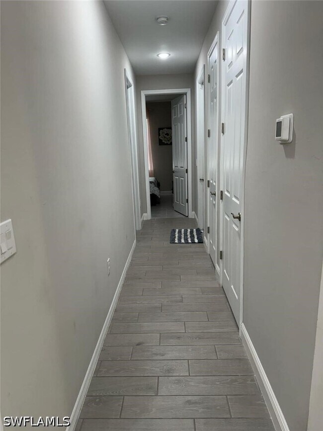 Building Photo - 1171 Tranquil Brk Dr