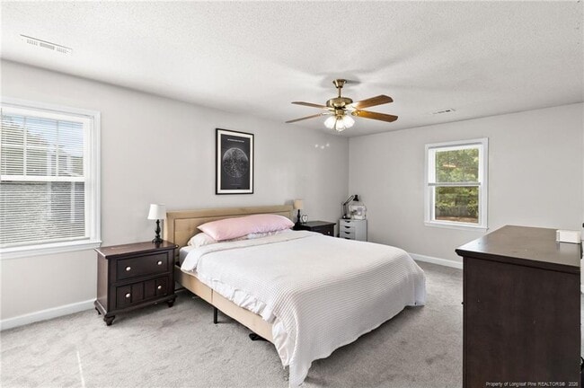 Building Photo - 2047 Birchcreft Dr