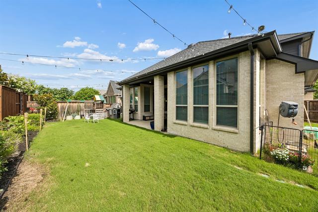 Building Photo - 4131 Dewberry Ln