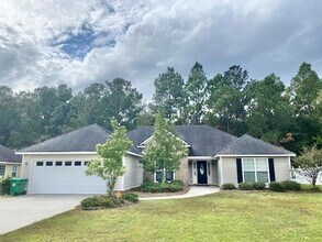 Building Photo - Spacious 4-Bedroom Home with Modern Comforts in Valdosta