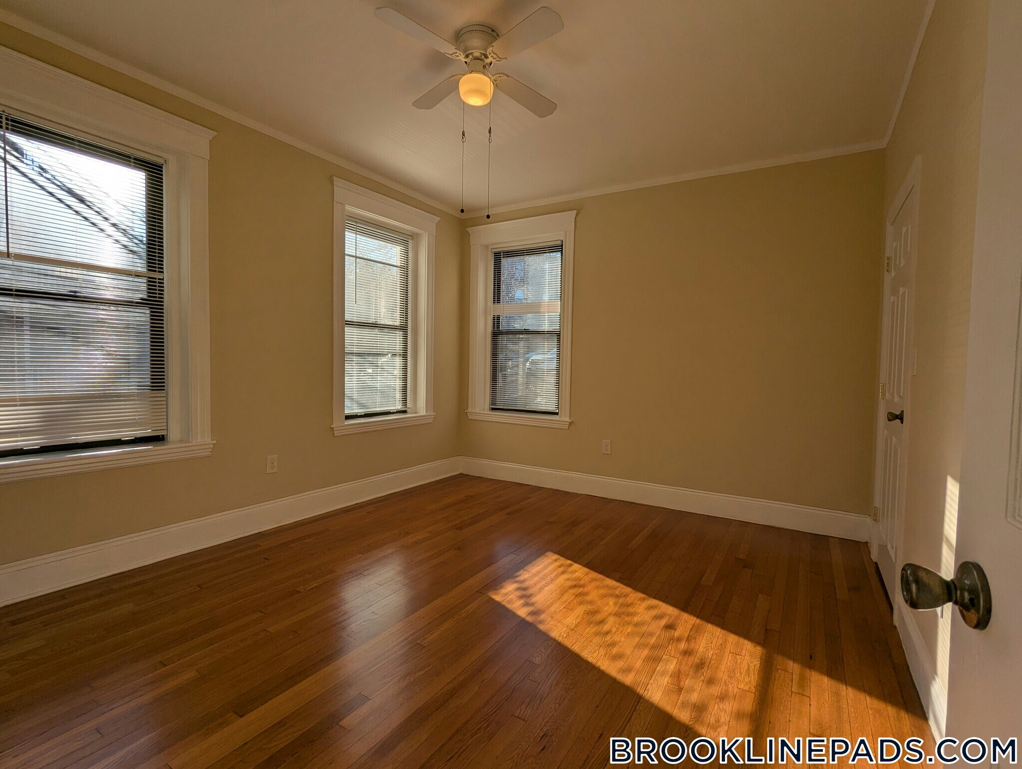 Building Photo - 184 St Paul St