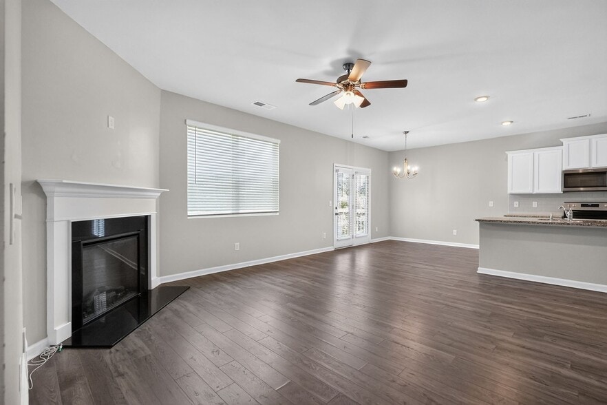 Building Photo - 446 Furlough Dr