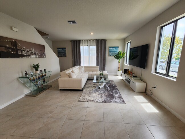 Building Photo - 10892 SW 232nd Ter