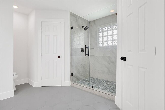Building Photo - 4606 Pine Meadow Dr