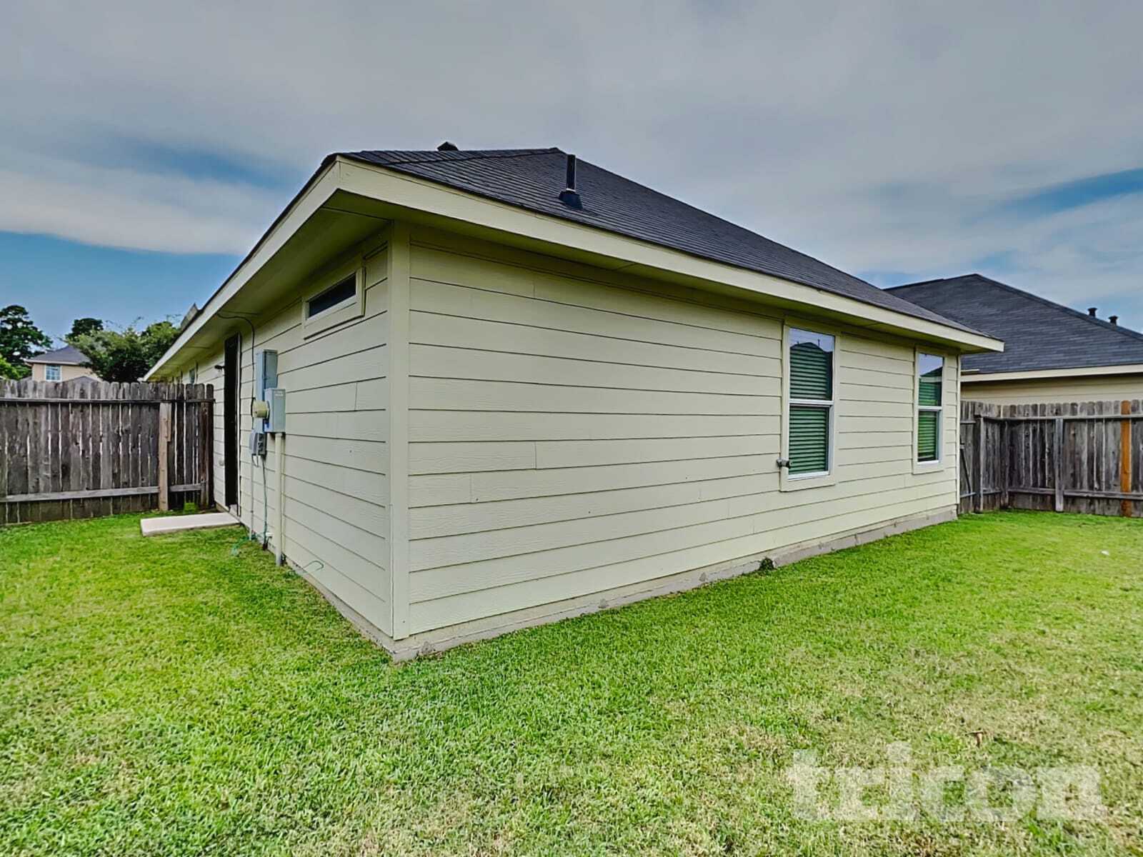 Building Photo - 21434 Wilona Way
