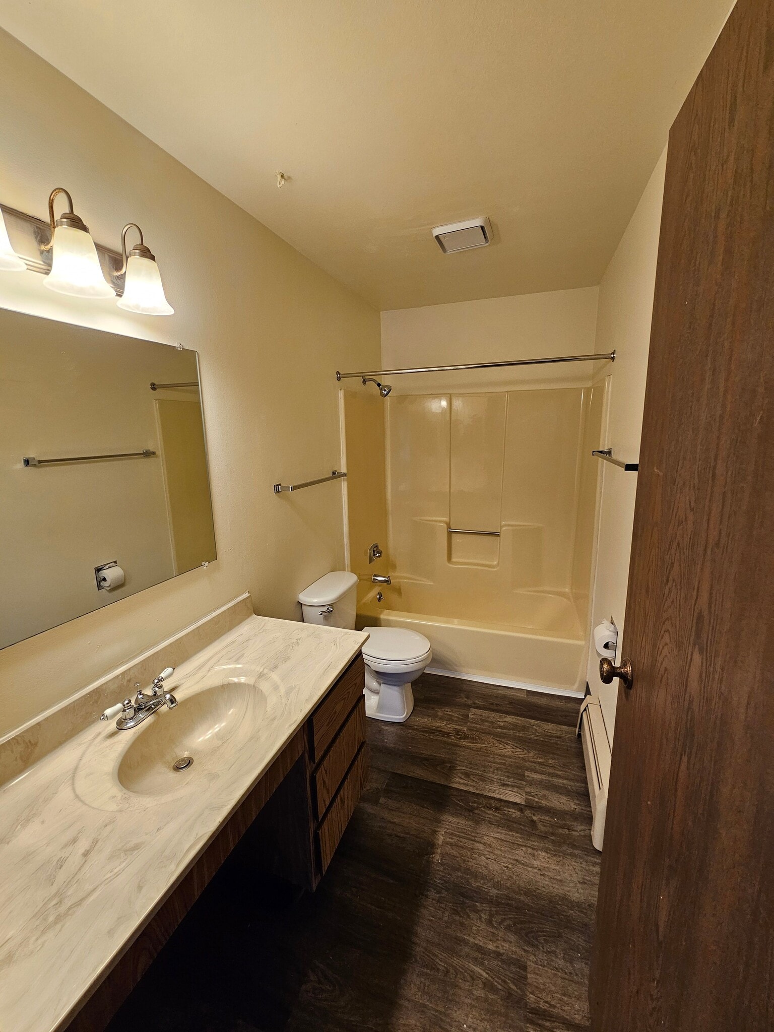 Building Photo - Fox River Bluff
