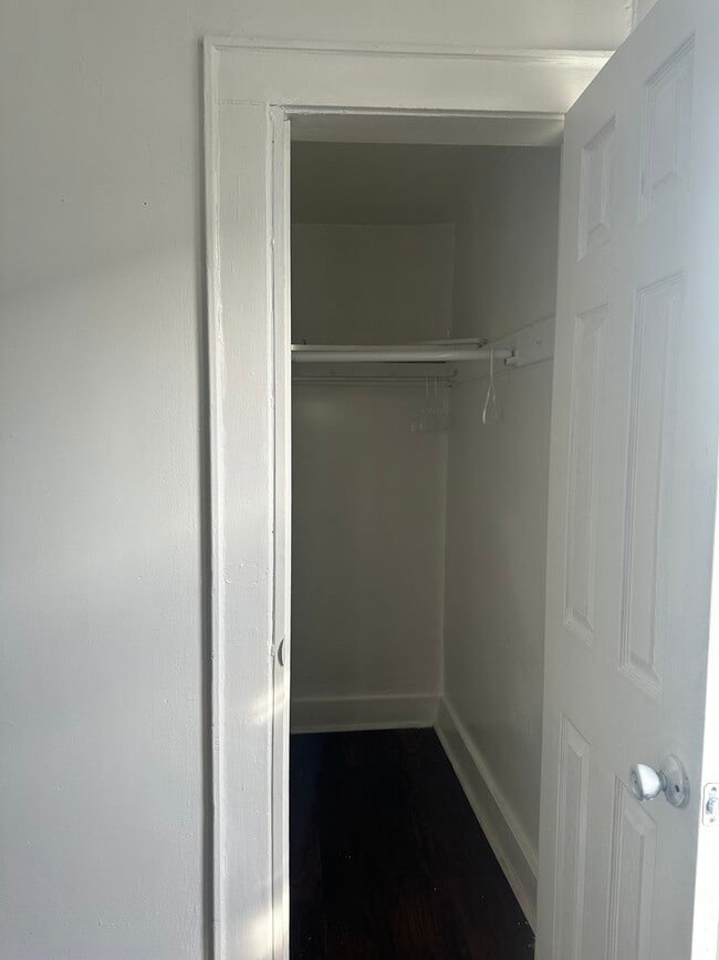 Building Photo - 52 Brookdale Ave