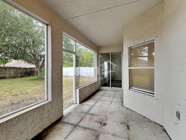 Building Photo - 3533 SW Viceroy St