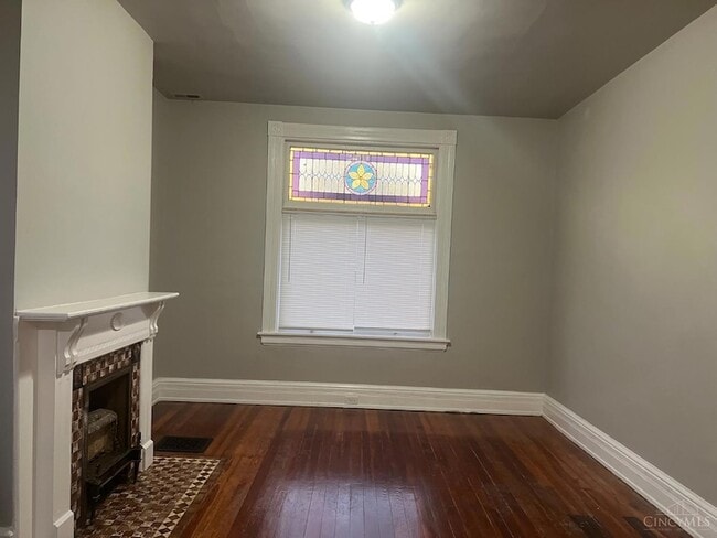 Building Photo - 1030 Sunset Ave