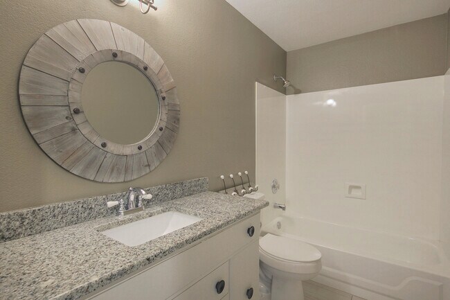 Building Photo - 8517 W Caribbean Ln