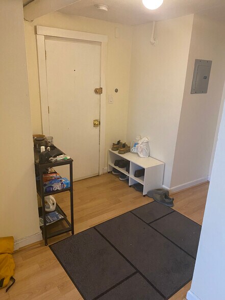 Building Photo - 1127 Commonwealth Ave