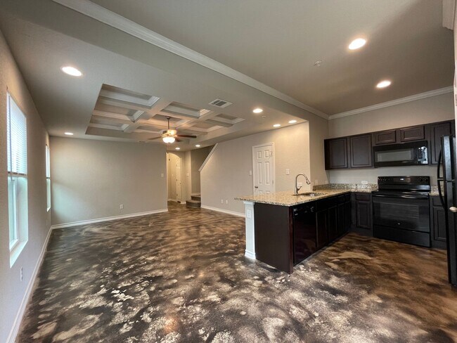 Building Photo - 16914 Spirit Brk
