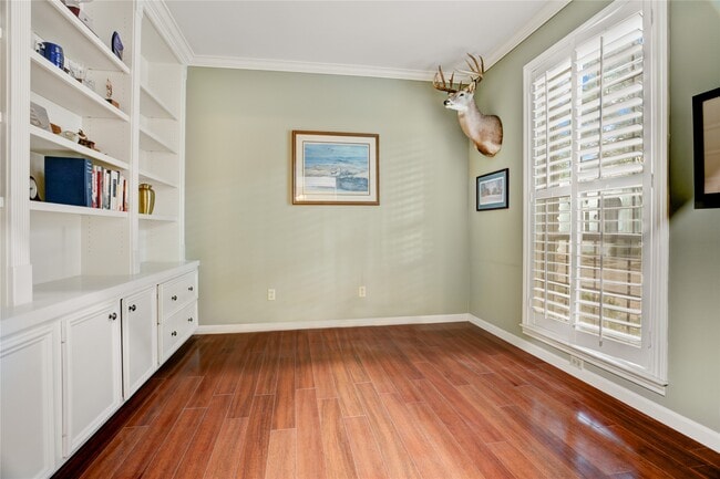 Building Photo - 7514 Olympia Dr