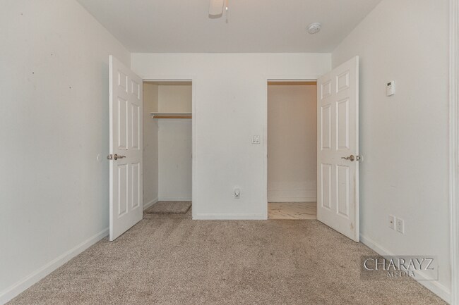 Building Photo - 2665 Bald Eagle Ct