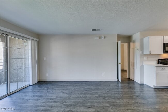 Building Photo - 2200 S Fort Apache Rd