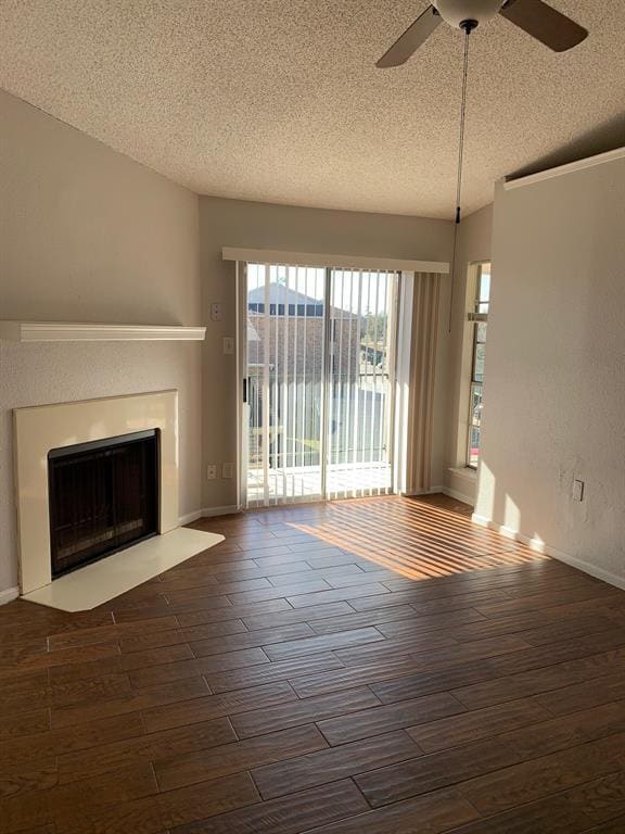 Building Photo - 3770 Lovers Wood Ln