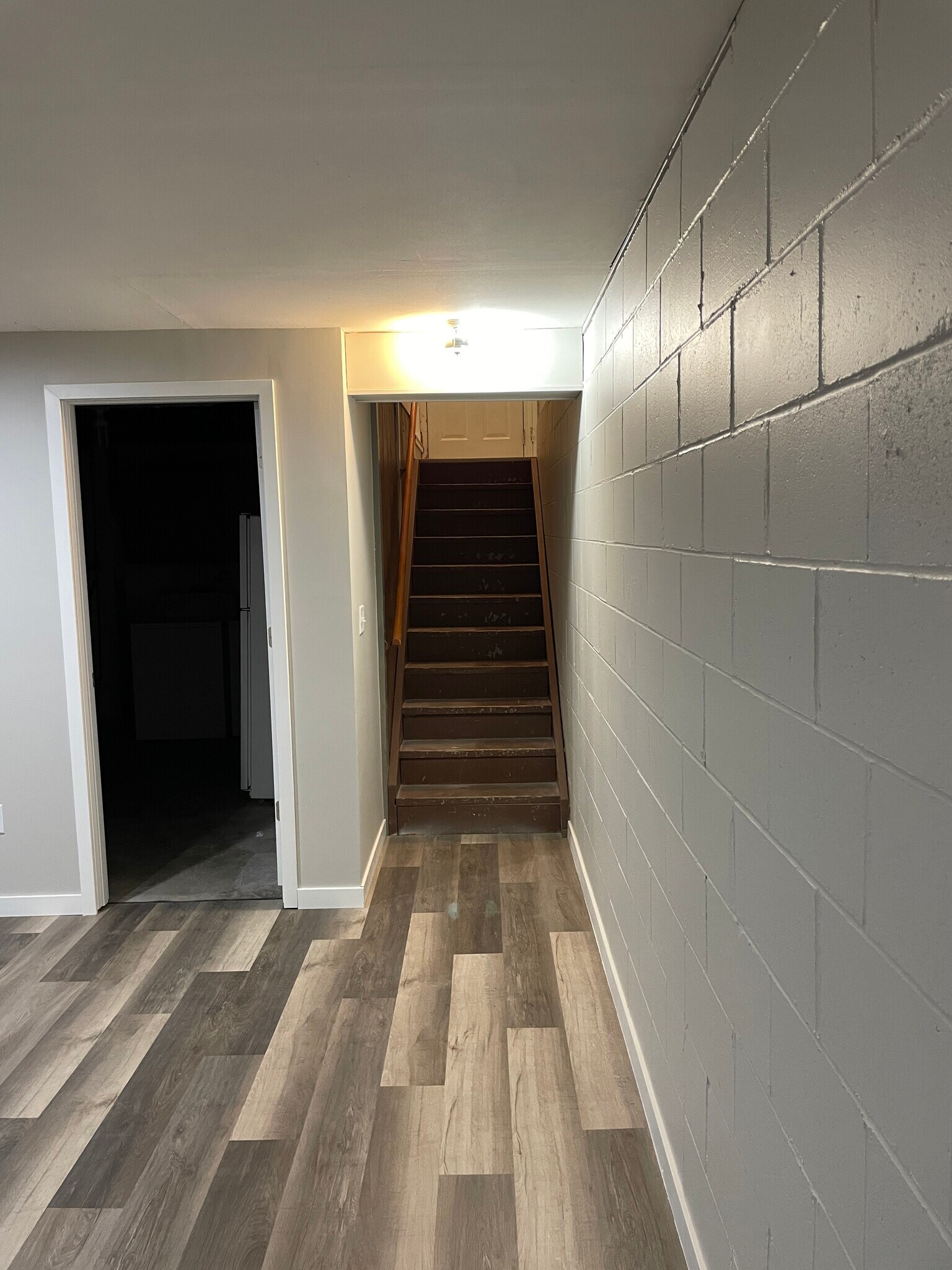 Building Photo - 864 S 45th St