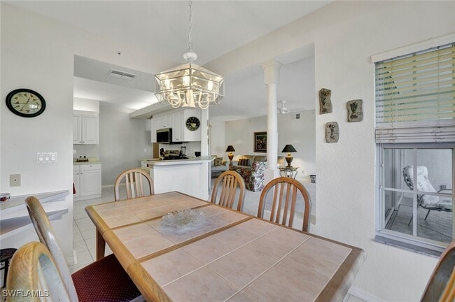 Building Photo - 6883 Redbay Park Rd