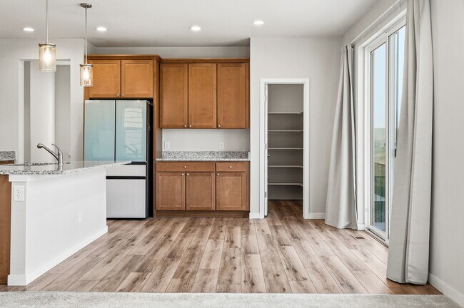 Building Photo - 137 Mohawk Cir