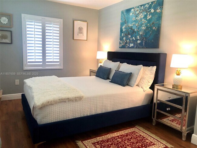 Building Photo - 6450 SW 19th St