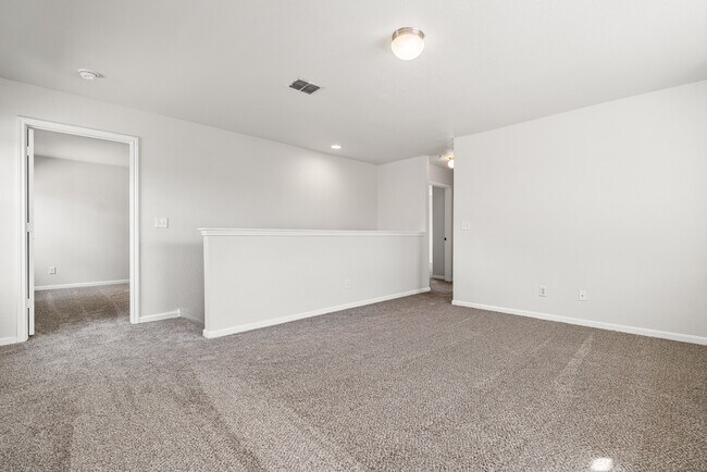 Building Photo - 5938 Cielo Ranch