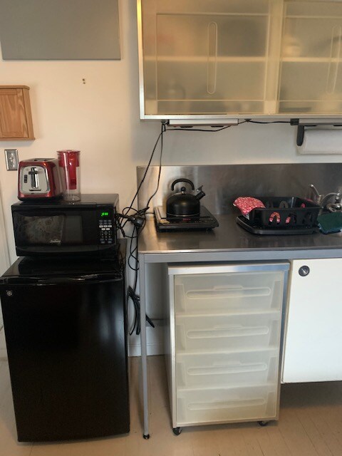 Building Photo - 3225 SW 12th Ave