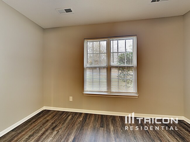 Building Photo - 3231 Winding Trail